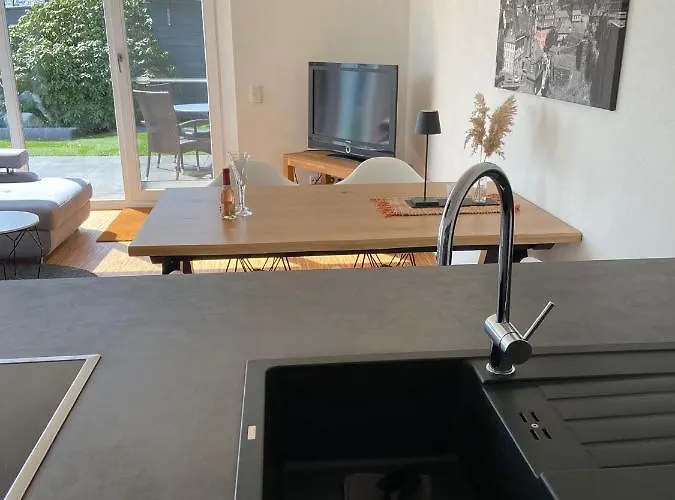 Monzeit * Μονσάου